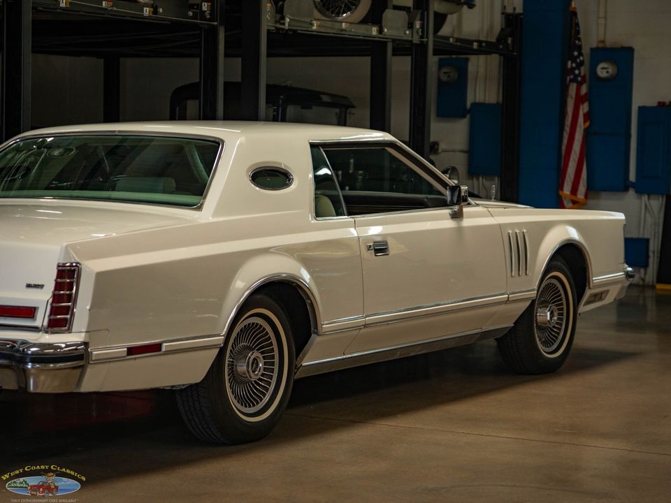 1977 Lincoln Continental Mark V