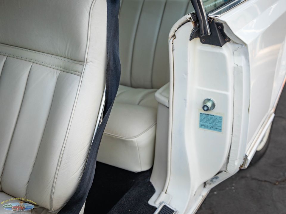 1977 Lincoln Continental Mark V