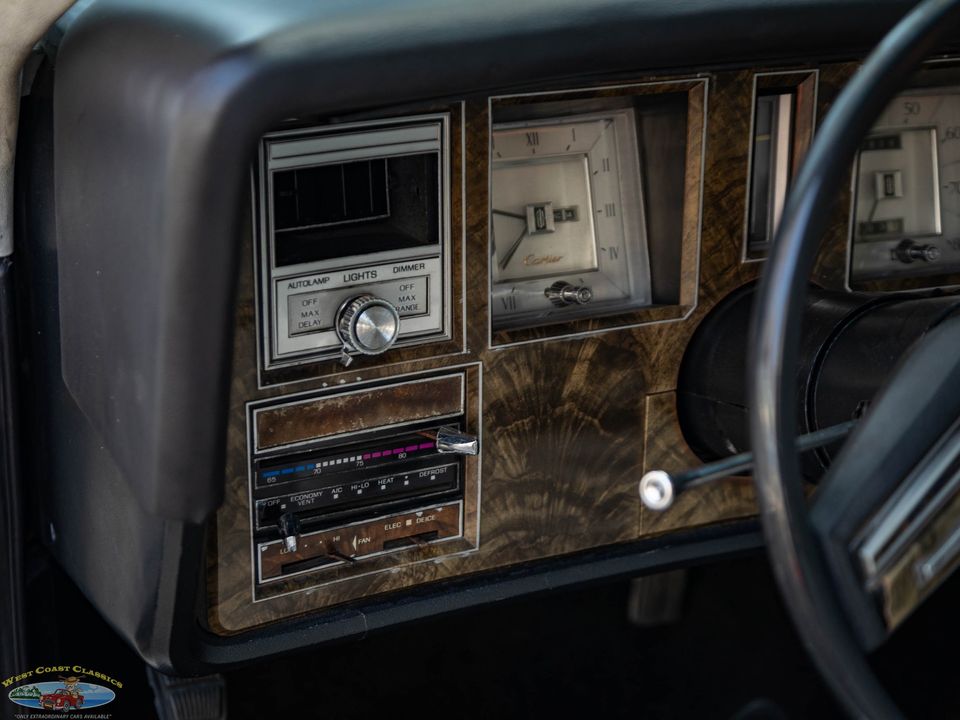 1977 Lincoln Continental Mark V