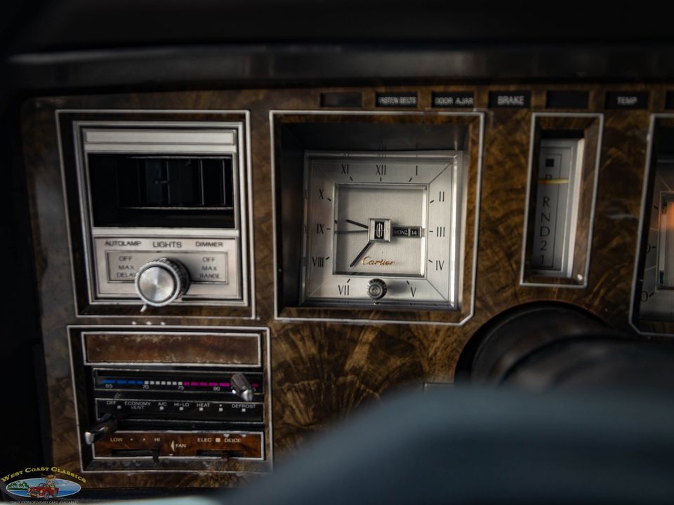 1977 Lincoln Continental Mark V