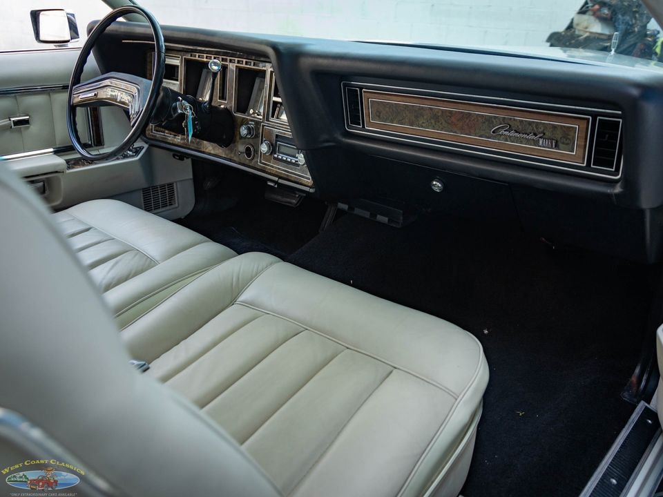 1977 Lincoln Continental Mark V
