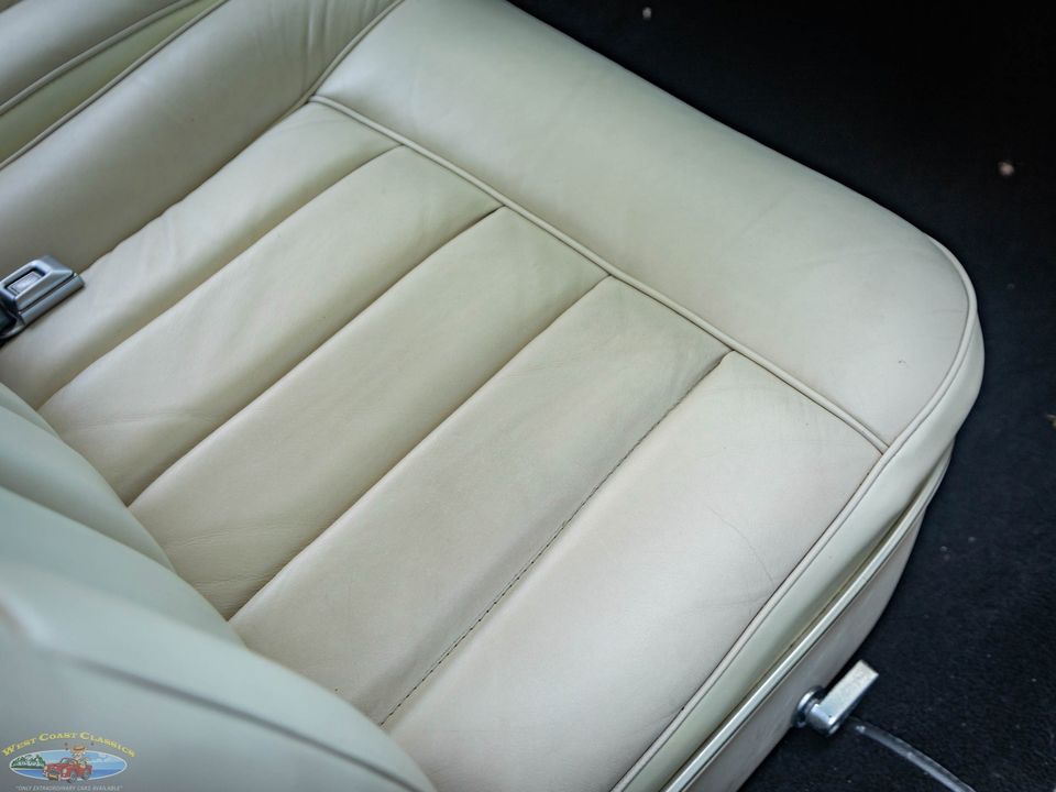 1977 Lincoln Continental Mark V