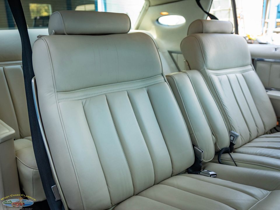 1977 Lincoln Continental Mark V