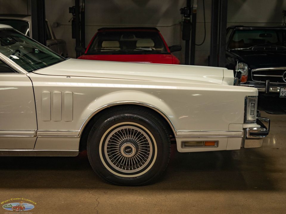 1977 Lincoln Continental Mark V