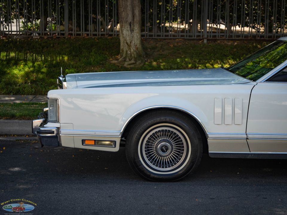 1977 Lincoln Continental Mark V