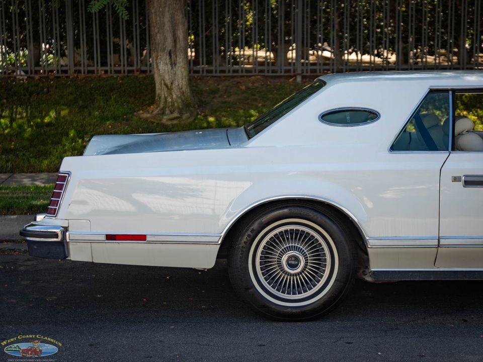 1977 Lincoln Continental Mark V