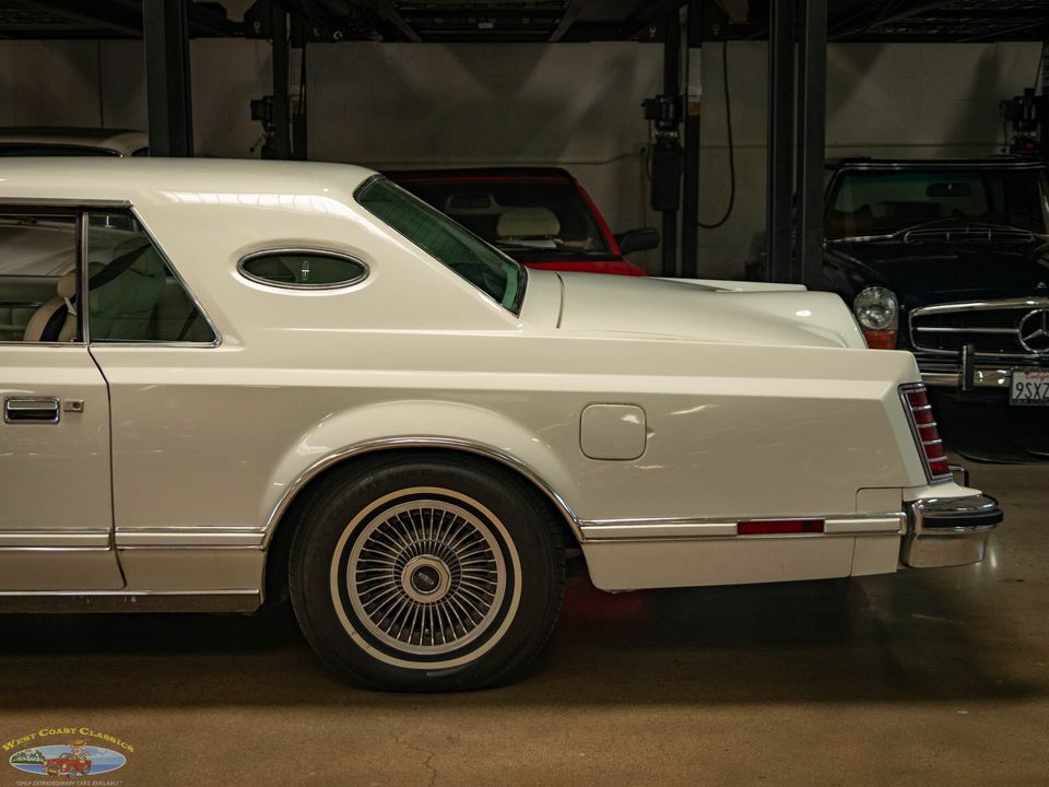 1977 Lincoln Continental Mark V