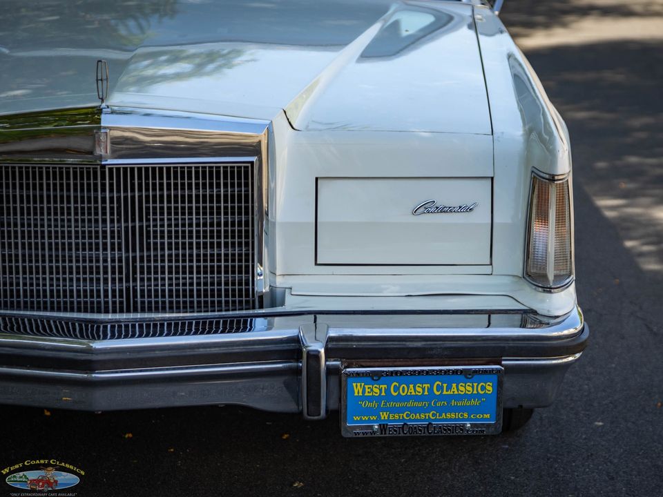 1977 Lincoln Continental Mark V