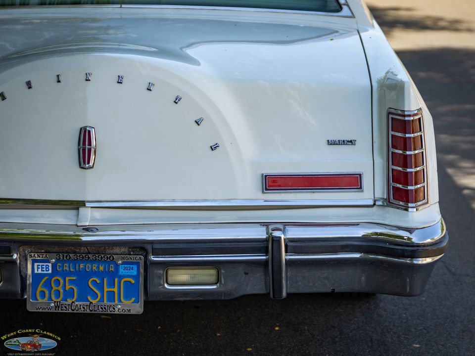 1977 Lincoln Continental Mark V