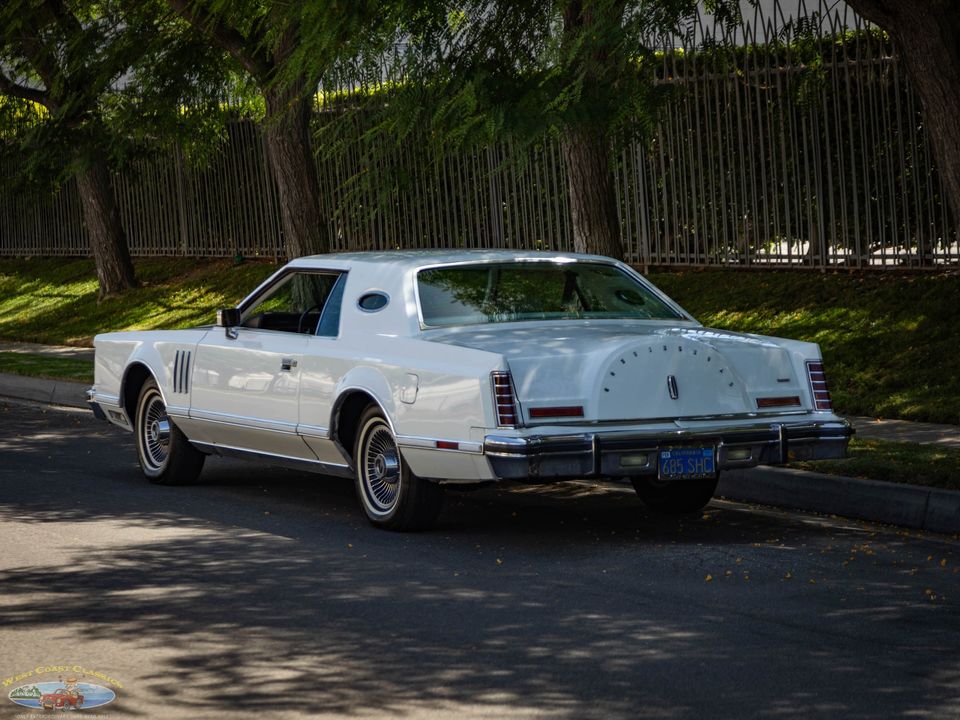 1977 Lincoln Continental Mark V