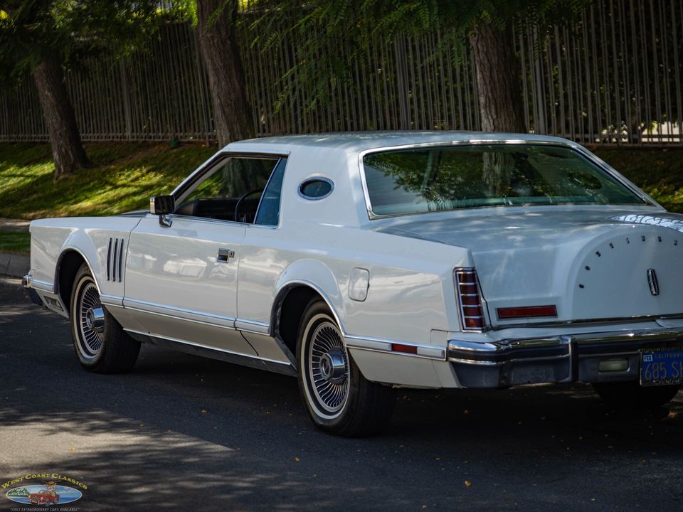 1977 Lincoln Continental Mark V
