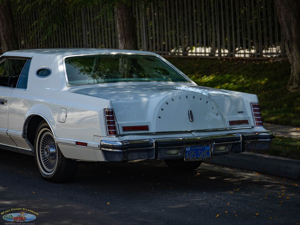 1977 Lincoln Continental Mark V