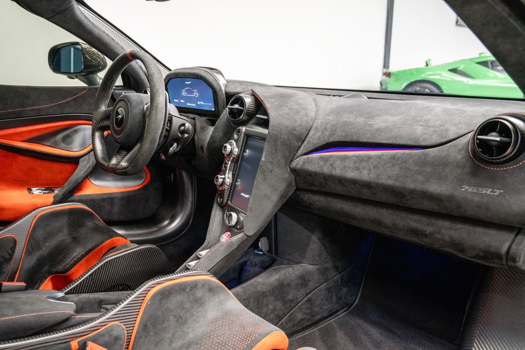 2021 McLaren 765LT