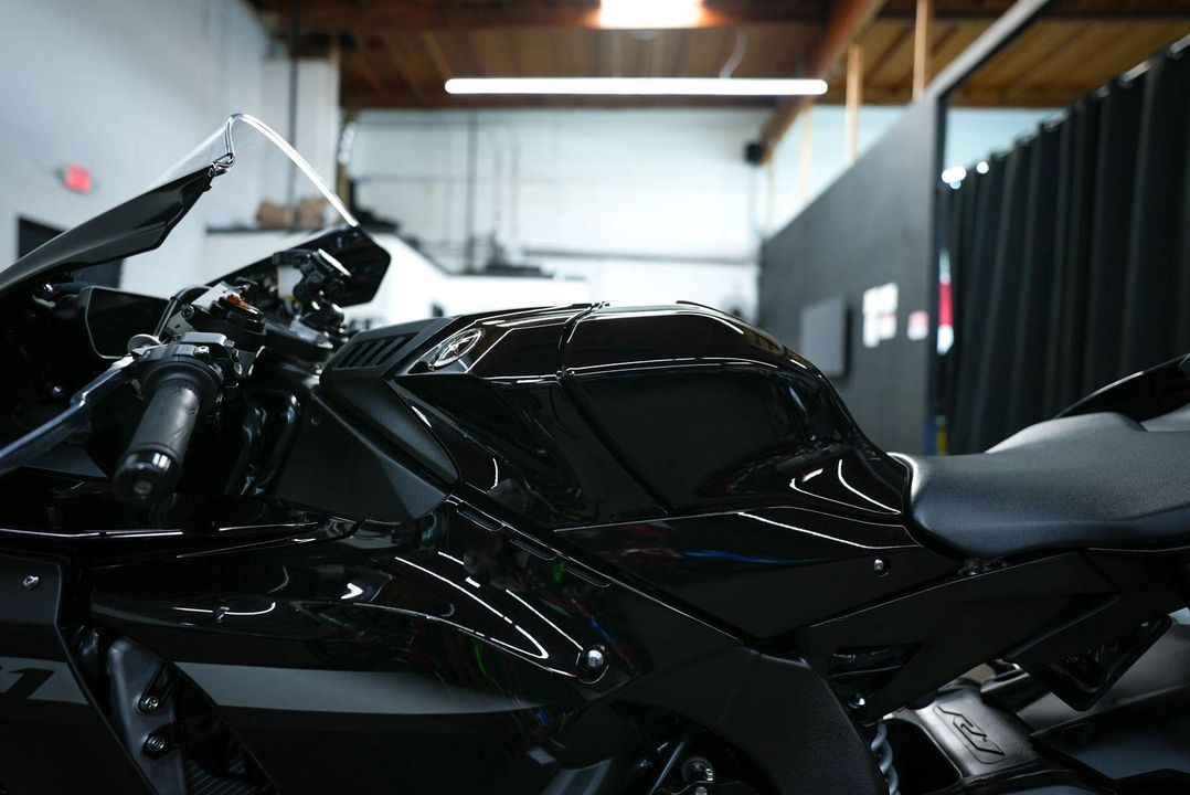 2024 Yamaha YZF-R1