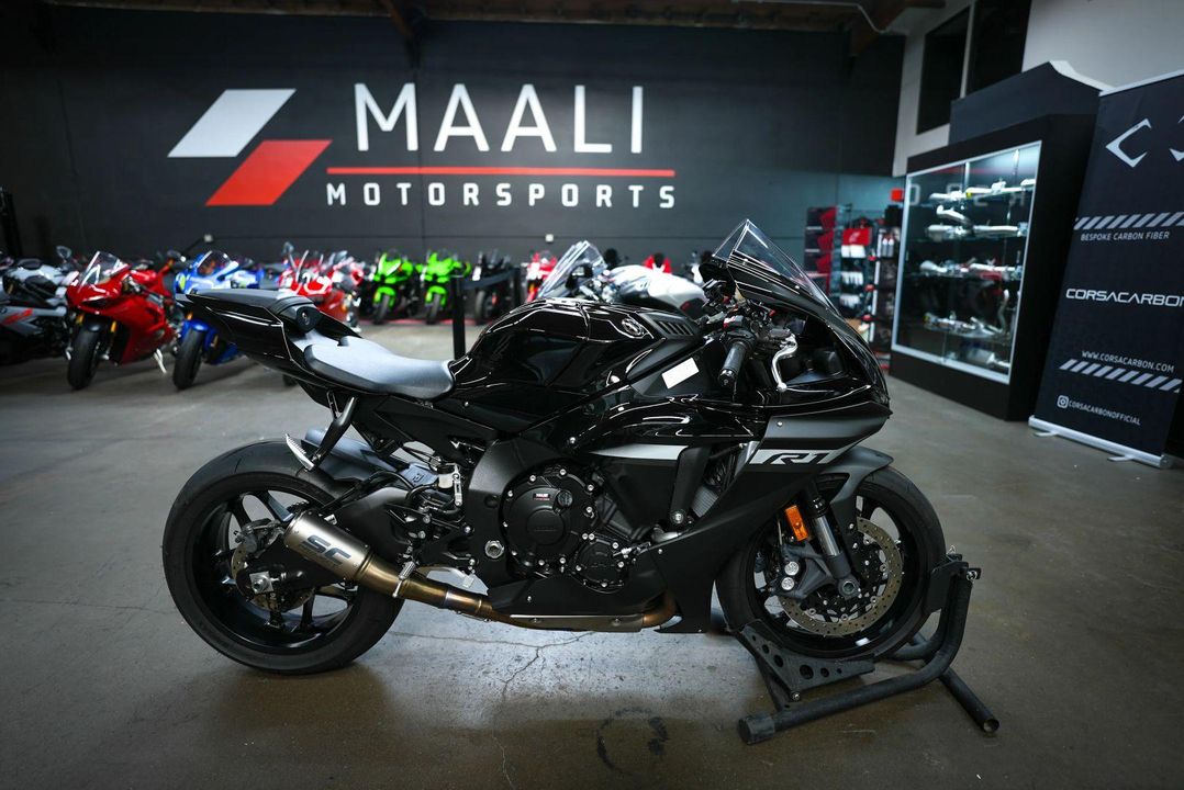 2024 Yamaha YZF-R1