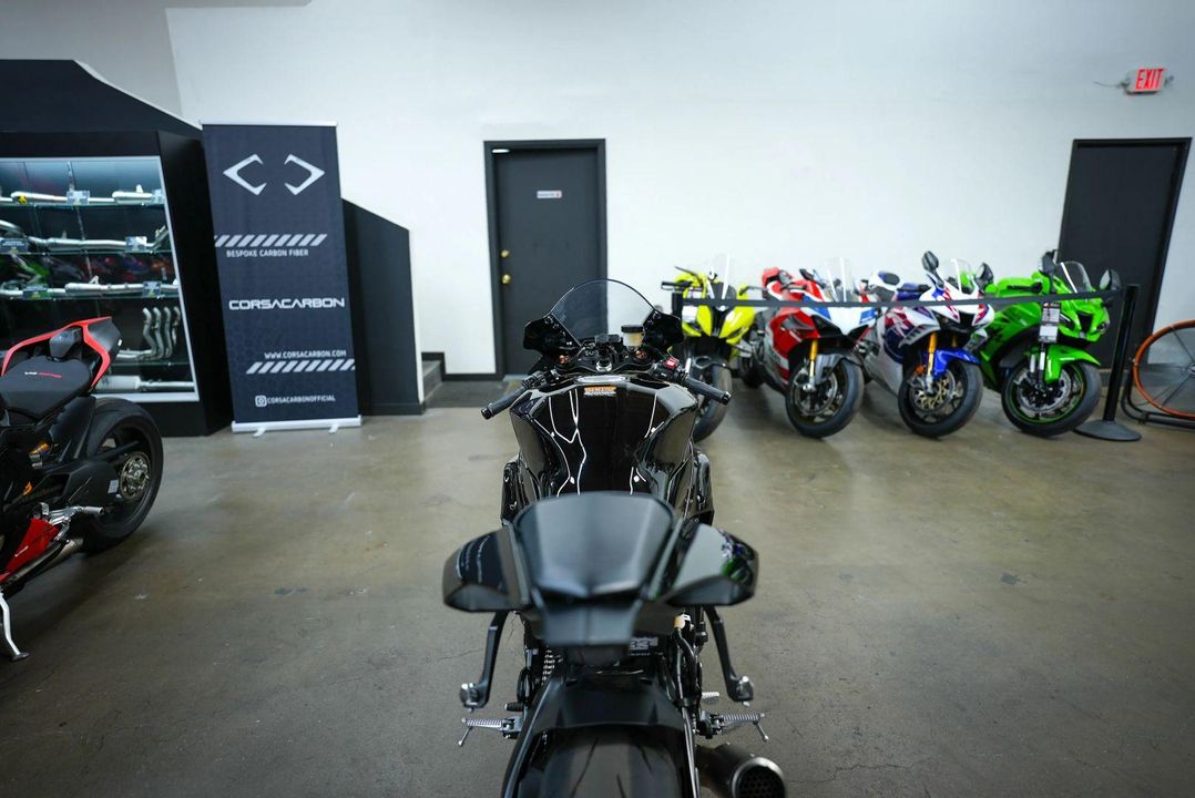 2024 Yamaha YZF-R1