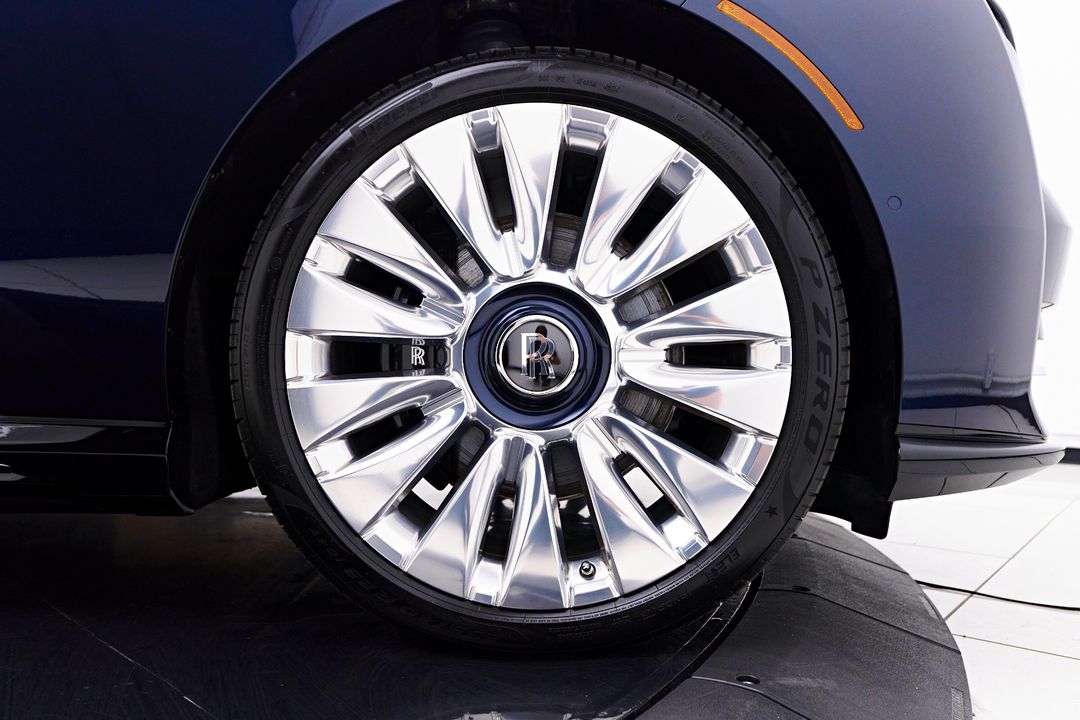 2024 Rolls-Royce Spectre