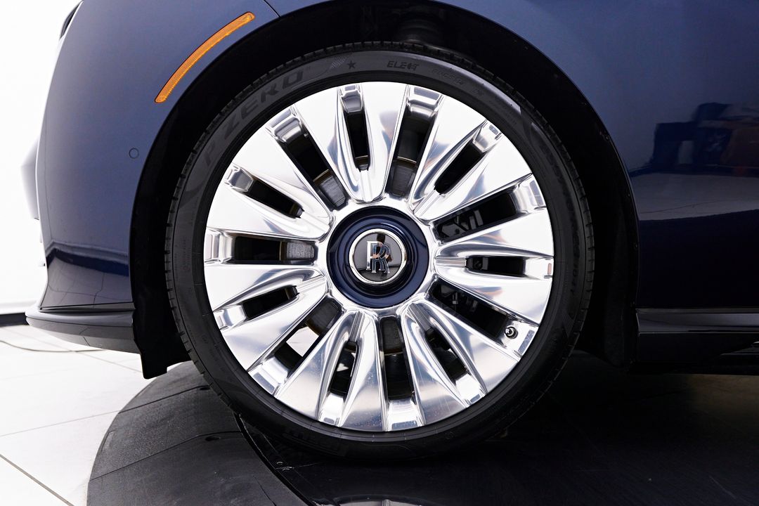 2024 Rolls-Royce Spectre