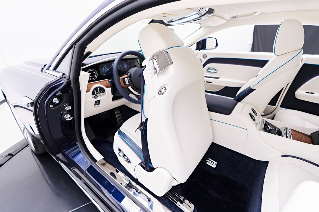 2024 Rolls-Royce Spectre