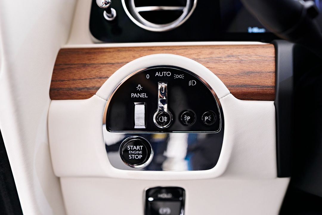 2024 Rolls-Royce Spectre