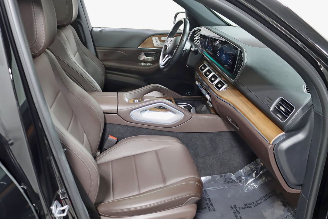 2023 Mercedes-Benz GLS