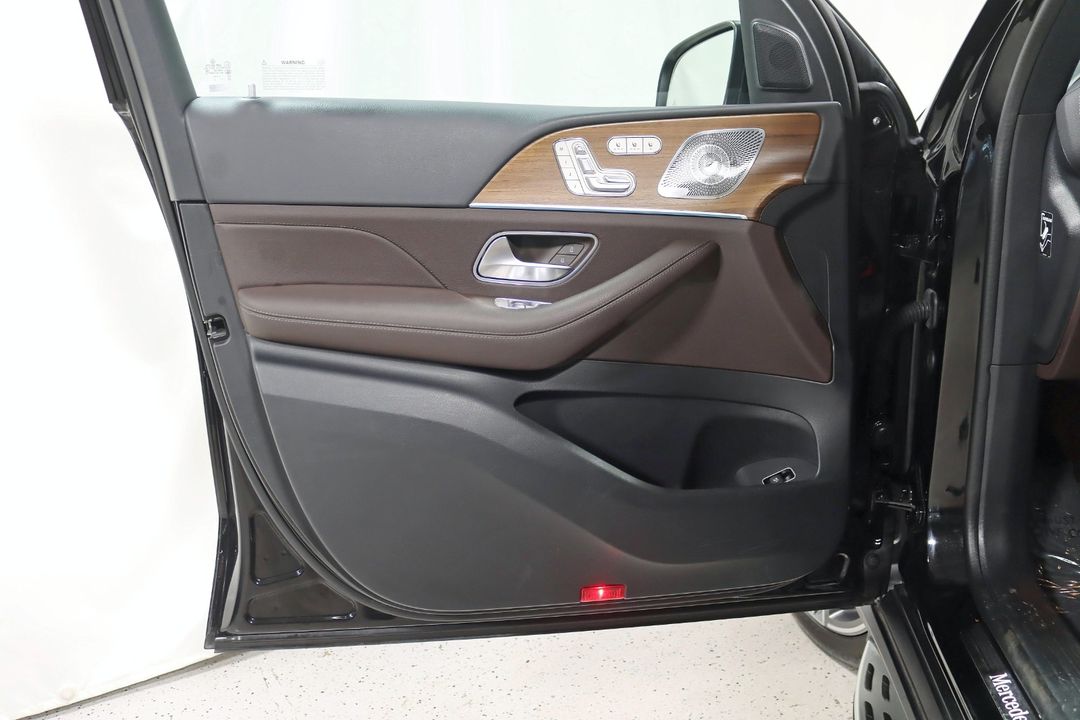 2023 Mercedes-Benz GLS