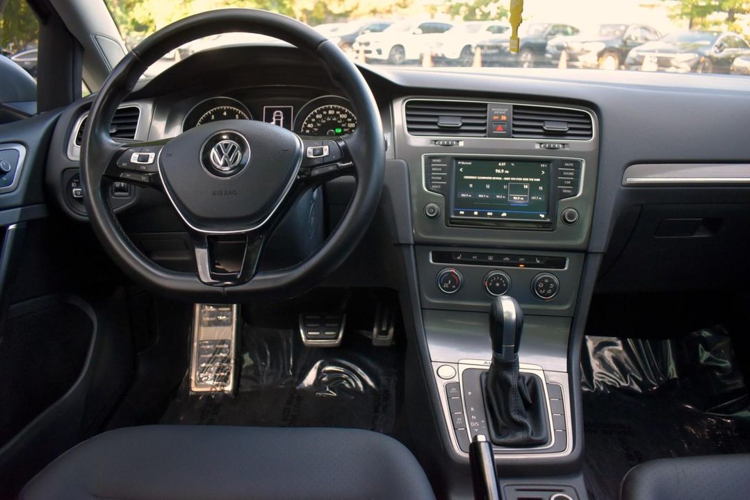2017 Volkswagen Golf Alltrack