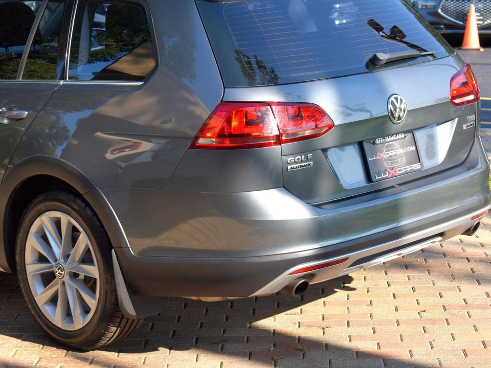 2017 Volkswagen Golf Alltrack
