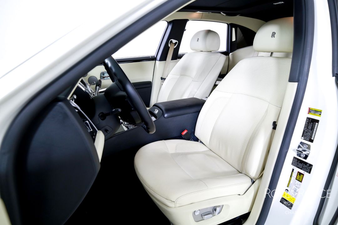 2012 Rolls-Royce Ghost
