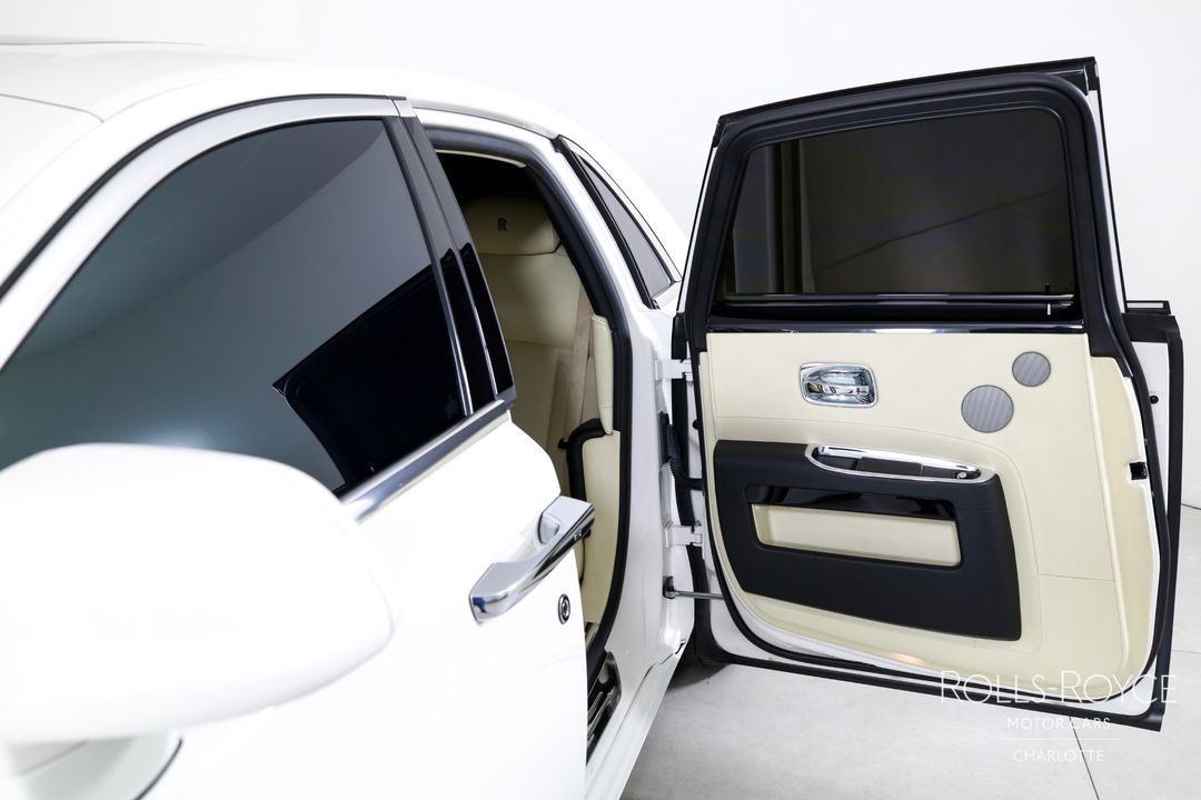 2012 Rolls-Royce Ghost