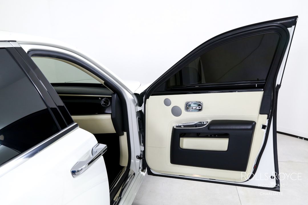 2012 Rolls-Royce Ghost