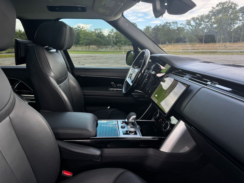 2023 Land Rover Range Rover