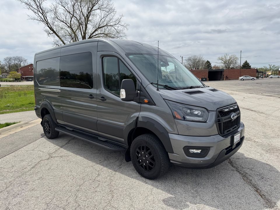2023 Ford Transit Trail