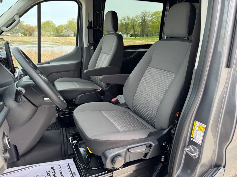 2023 Ford Transit Trail