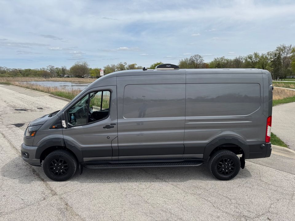 2023 Ford Transit Trail
