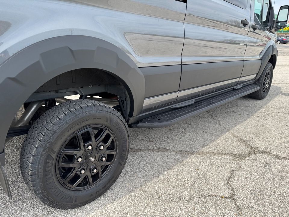 2023 Ford Transit Trail