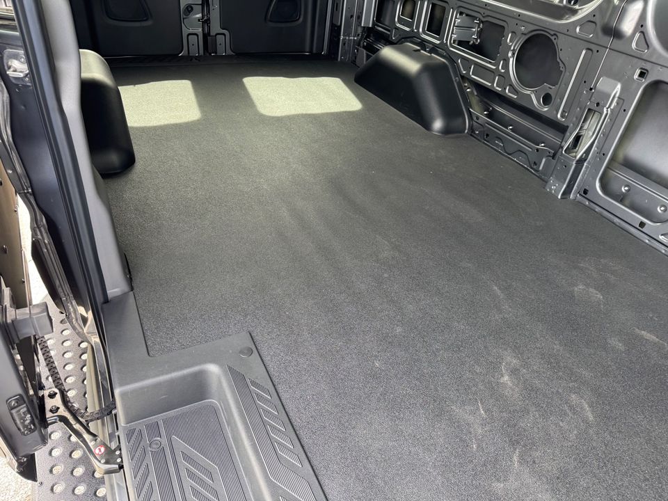 2023 Ford Transit Trail