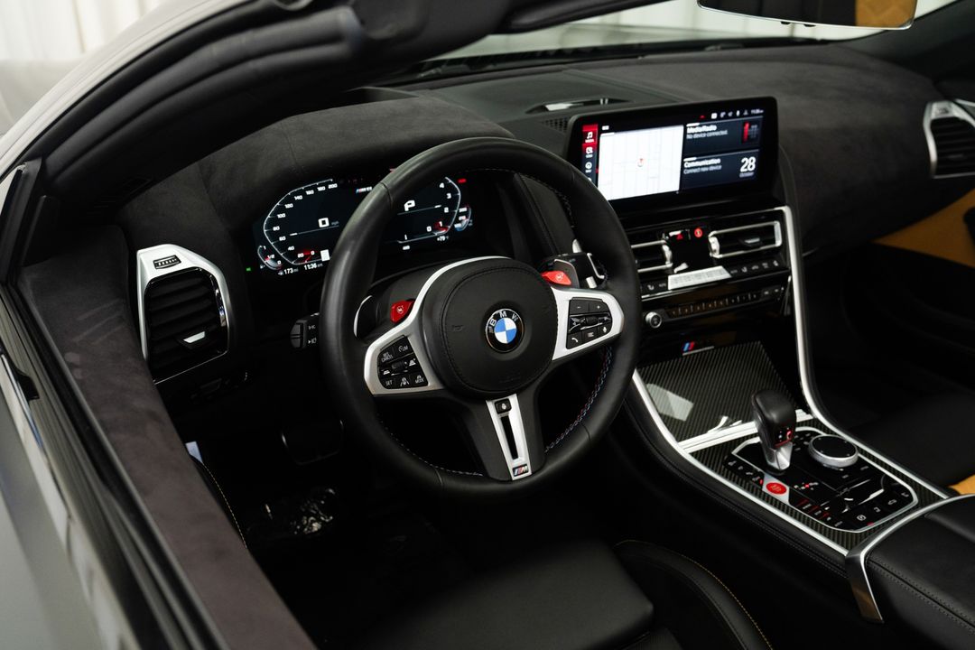 2024 BMW M8