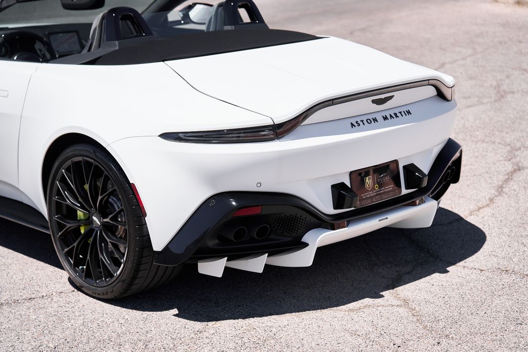 2023 Aston Martin Vantage