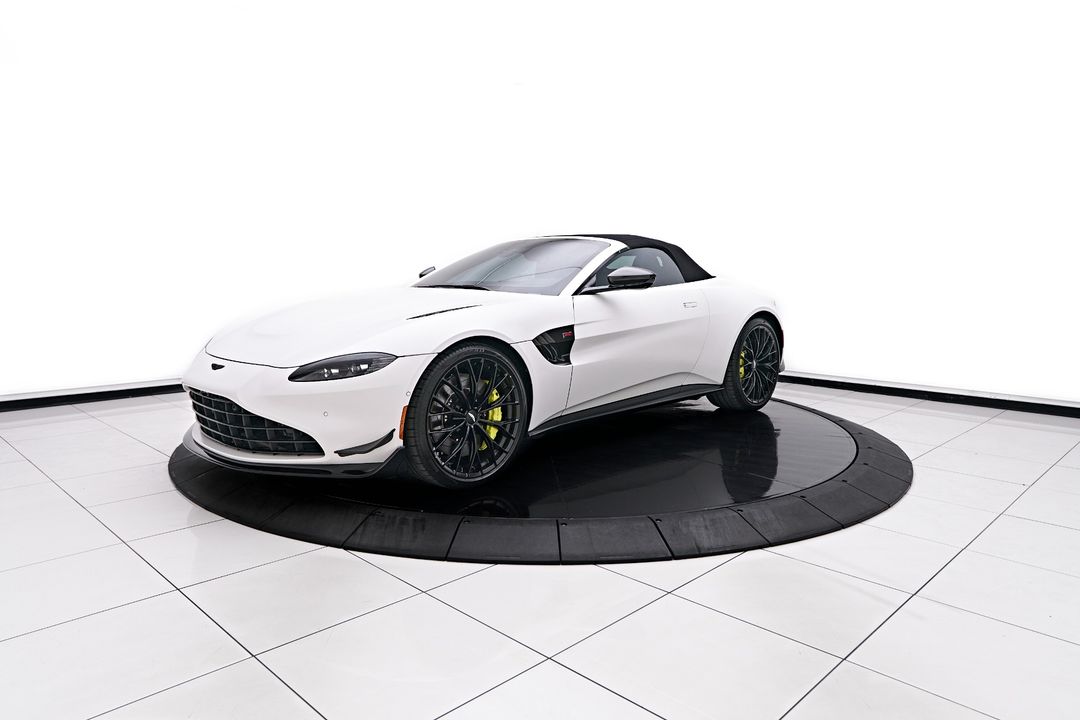 2023 Aston Martin Vantage