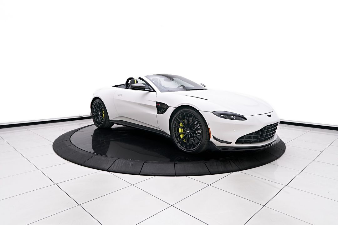 2023 Aston Martin Vantage