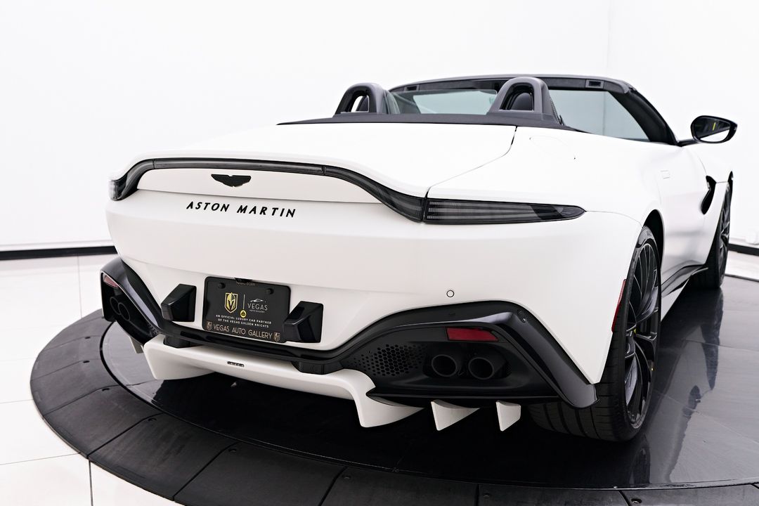 2023 Aston Martin Vantage