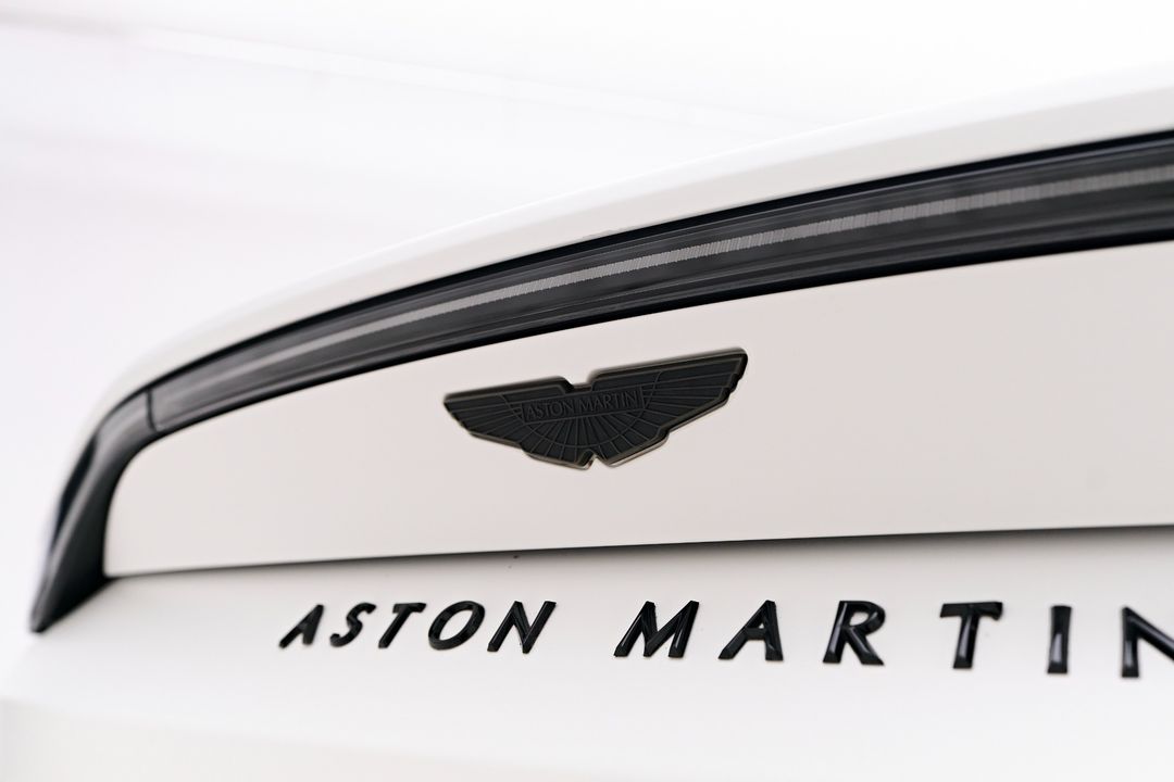 2023 Aston Martin Vantage