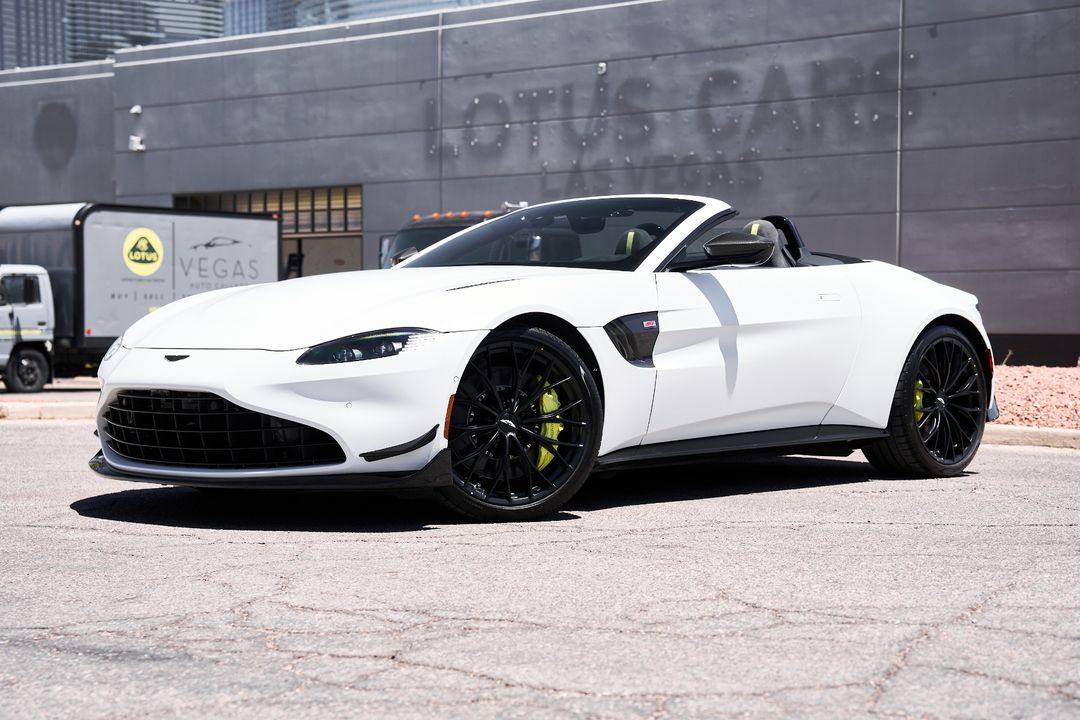 2023 Aston Martin Vantage