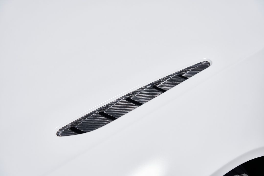 2023 Aston Martin Vantage