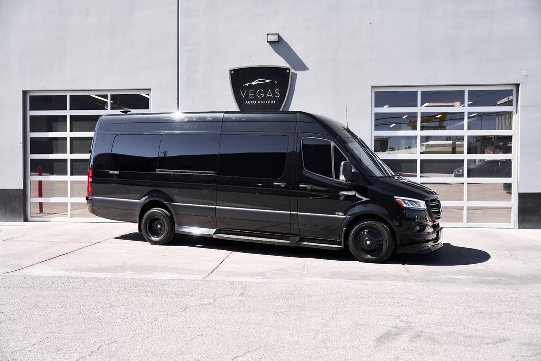 2023 Mercedes-Benz Sprinter 3500