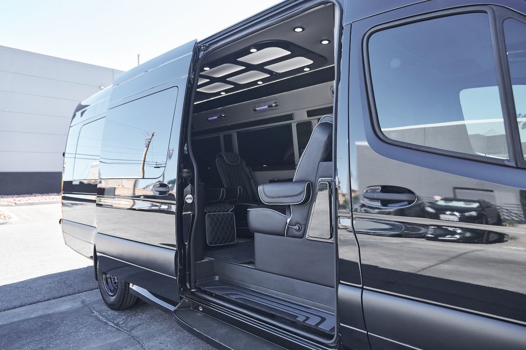 2023 Mercedes-Benz Sprinter 3500