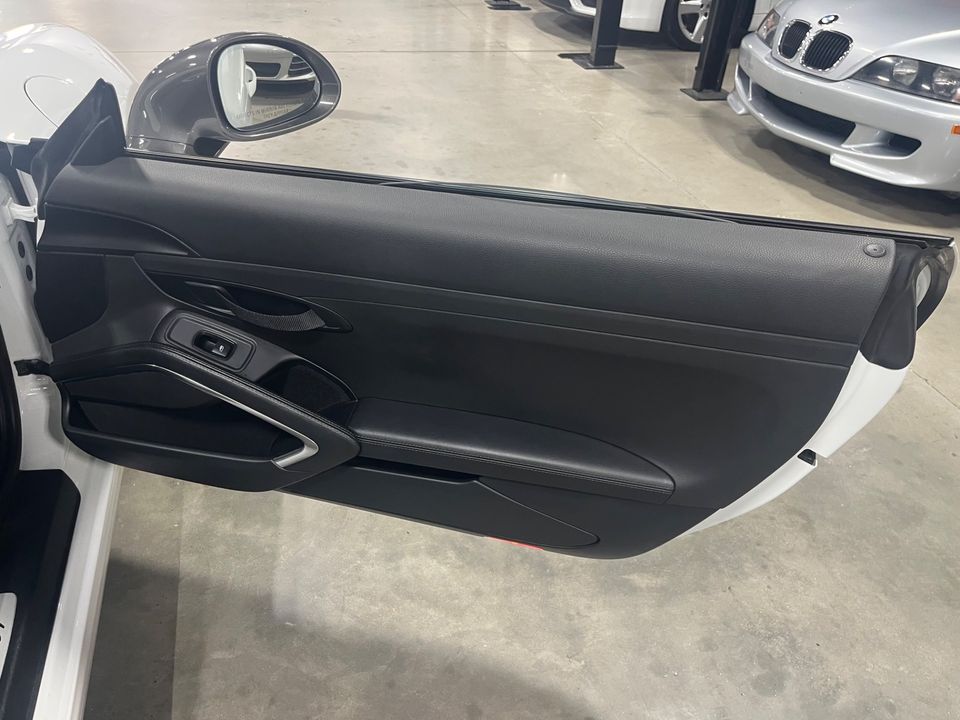 2019 PORSCHE 911 CARRERA T