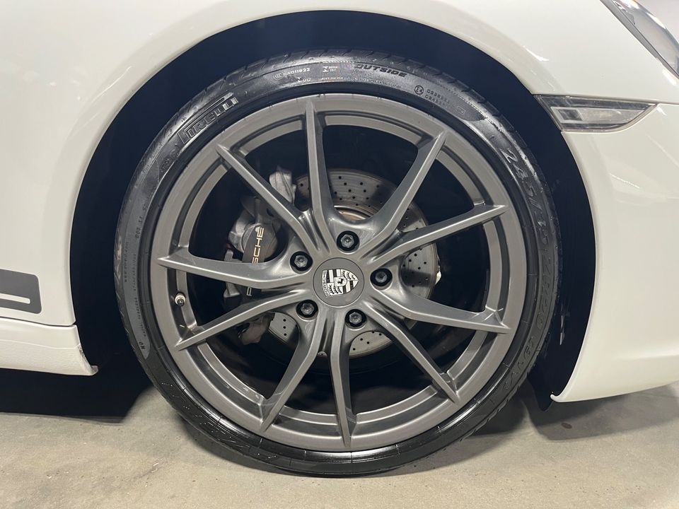 2019 PORSCHE 911 CARRERA T