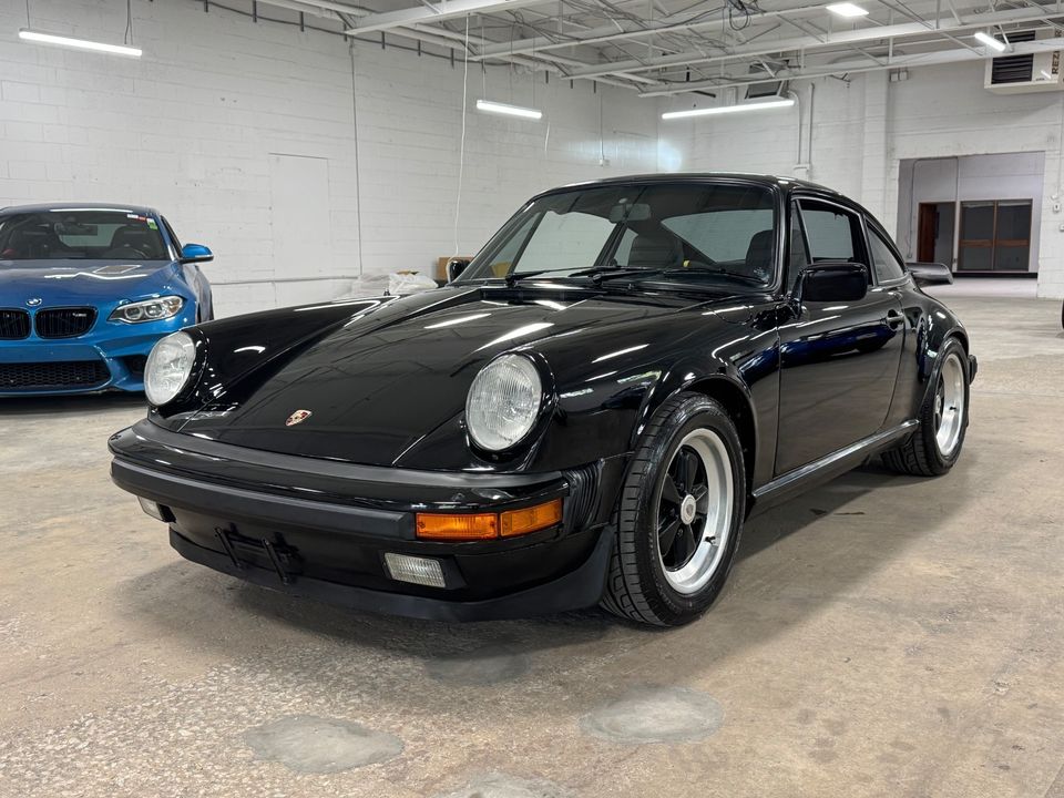 1984 PORSCHE 911